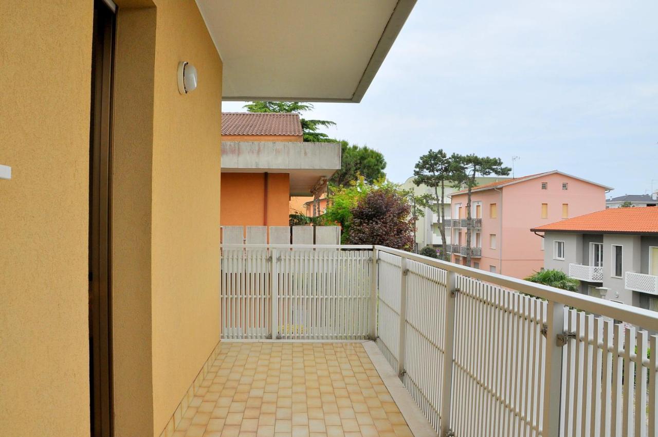 Condominio Fenice Bibione Extérieur photo